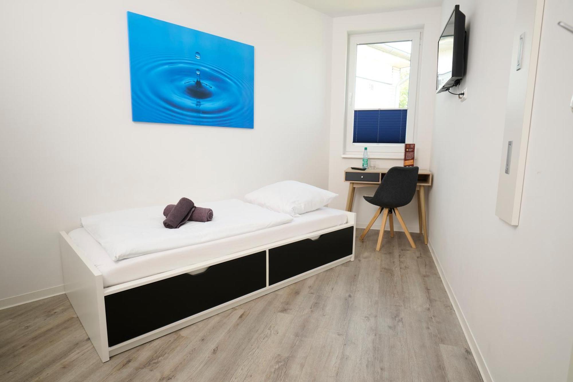 Shipyard Guesthouse Gaestehaus Fuer Geschaeftsreisende Und Monteure An Der Elsflether Werft Und Trainingcenter Heinemann Solutions Gmbh Exterior foto